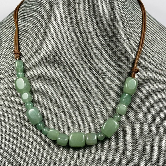 Necklace Jadeite Green Stones Brown Leather 925 Findings 17.5”+4” - Picture 14 of 15
